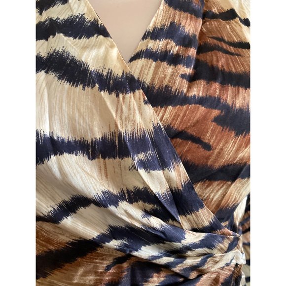 Lafayette 148 New York Tiger Print Blouse - Picture 5 of 15